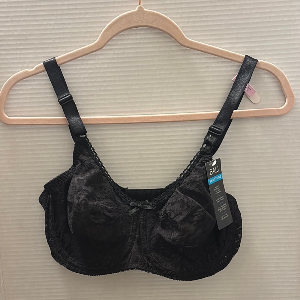 Bali Women's Elegant Black Floral Bra